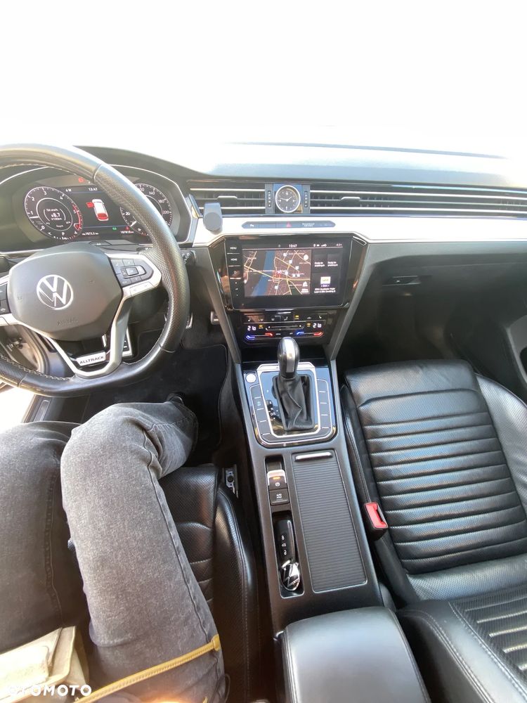Volkswagen Passat Alltrack - 15