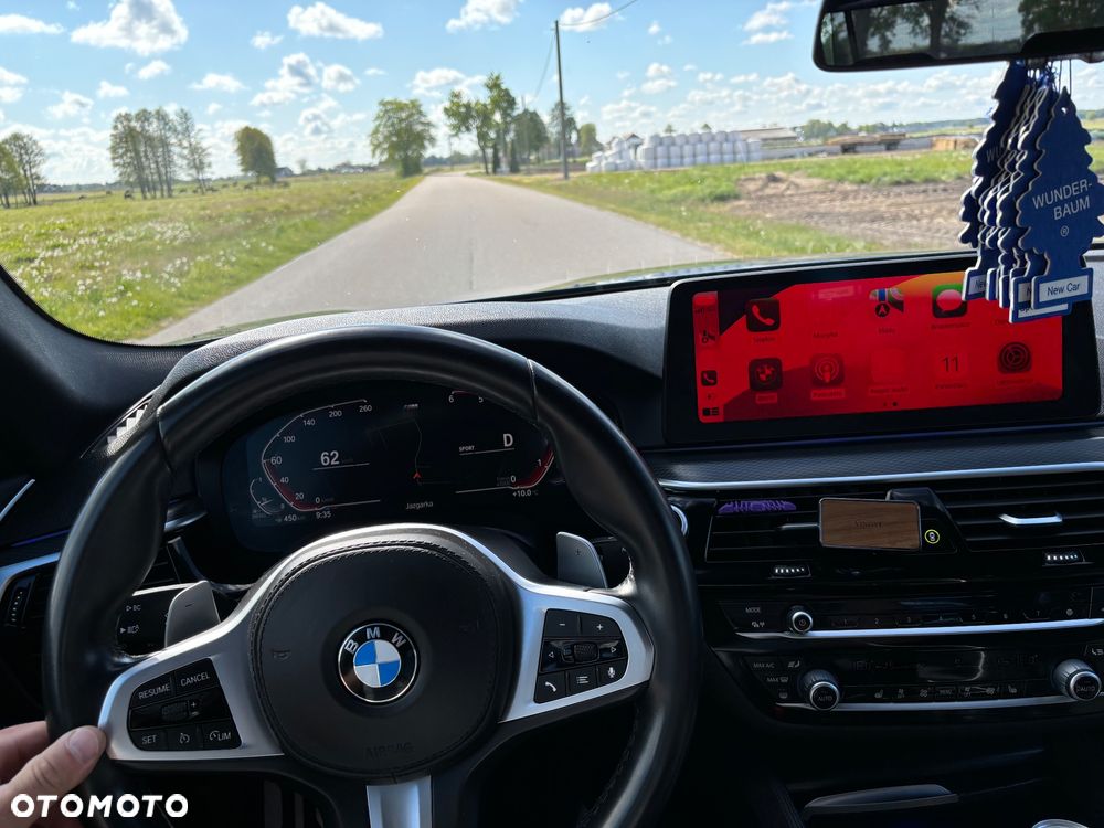 BMW Seria 5 518d M Sport sport - 10