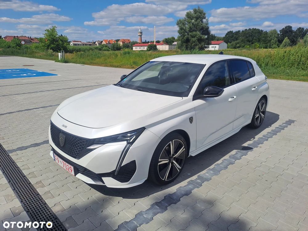 Peugeot 308 - 1
