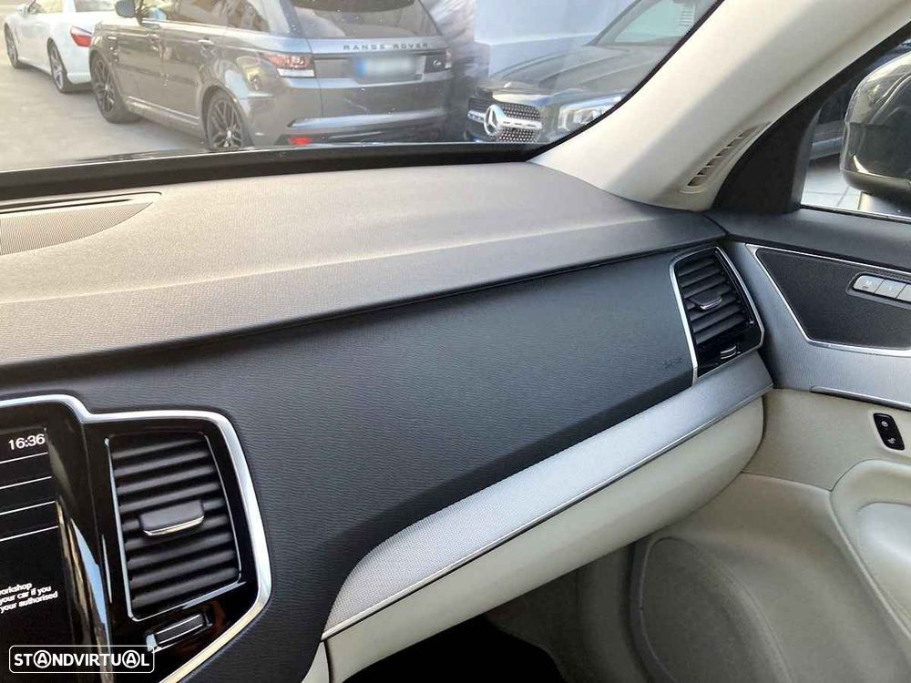 Volvo XC 90 2.0 D4 Inscription - 19
