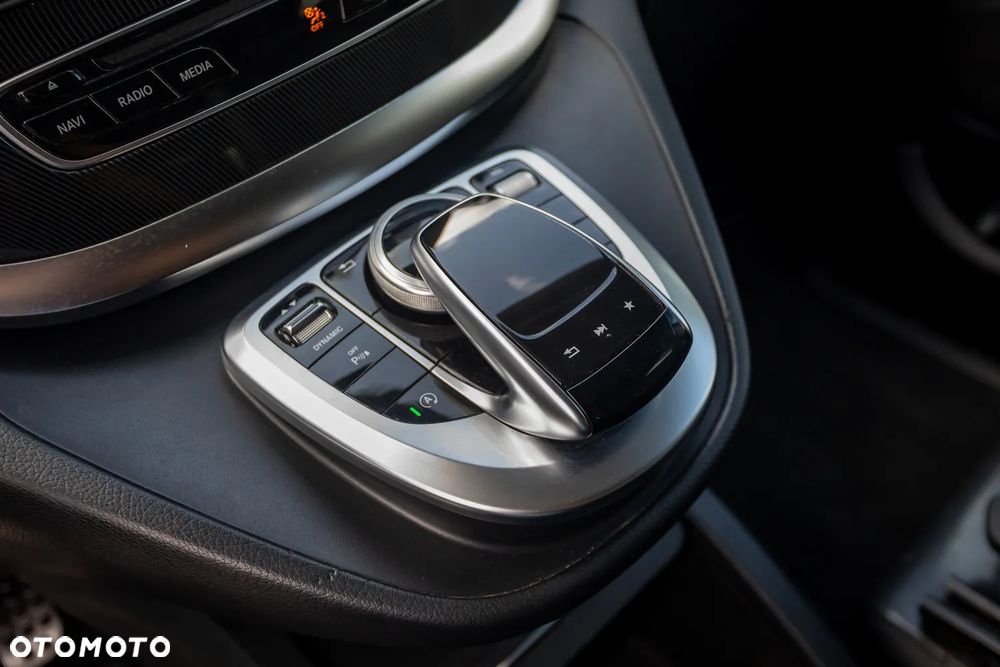Mercedes-Benz Klasa V 250 (BlueTEC) d kompakt 7G-TRONIC Avantgarde - 32
