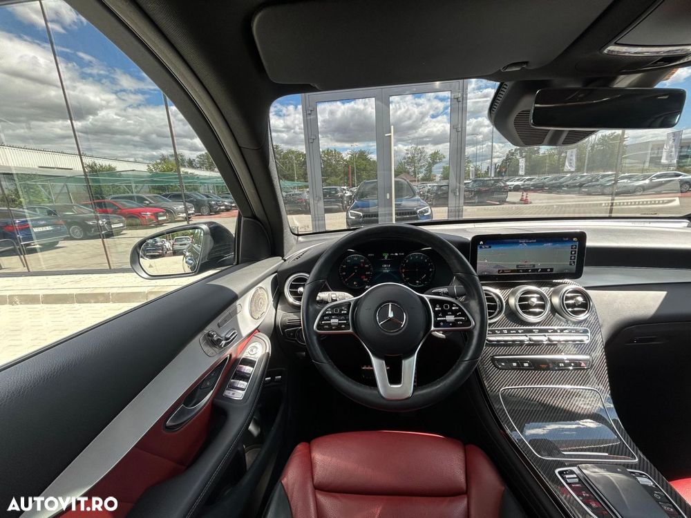 Mercedes-Benz GLC 300 e 4MATIC - 11