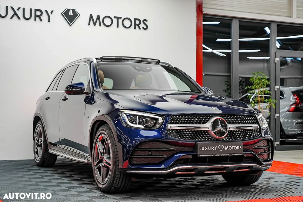 Mercedes-Benz GLC 300 e 4Matic 9G-TRONIC AMG Line Plus - 5