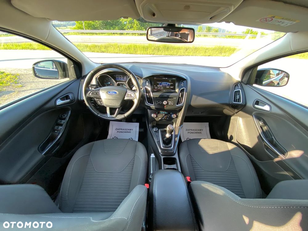 Ford Focus 1.0 EcoBoost Titanium - 10