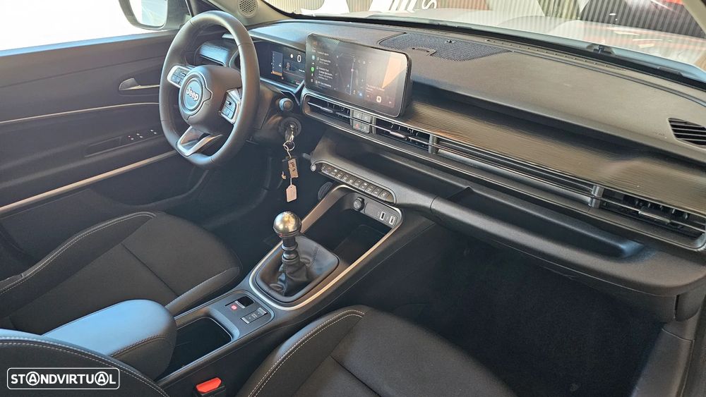 Jeep Avenger 1.2 GSE T3 Altitude - 34