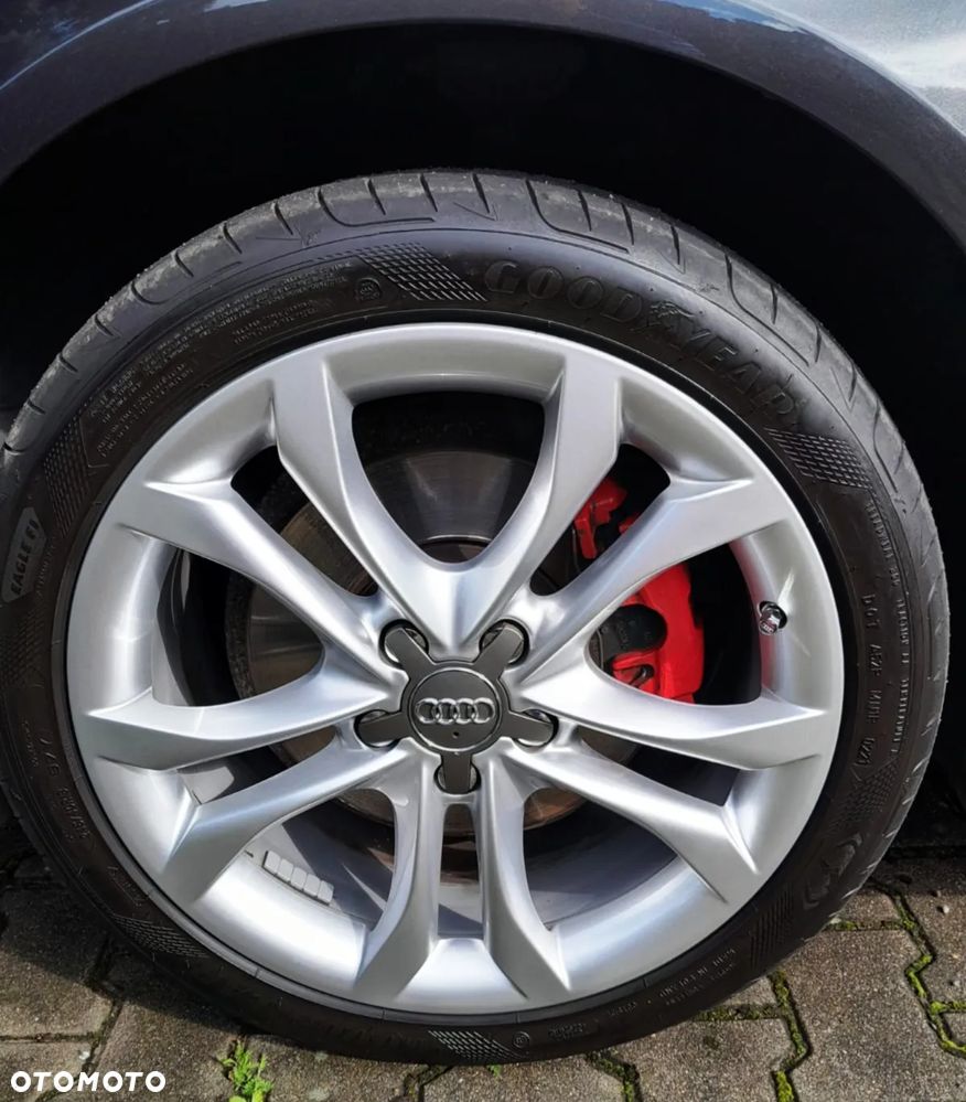 Audi A4 ver-1-8-tfsi-s-line-sportpaket - 13