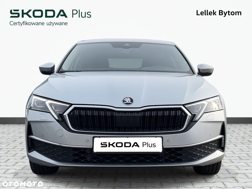 Skoda Octavia 2.0 TDI Selection DSG - 3