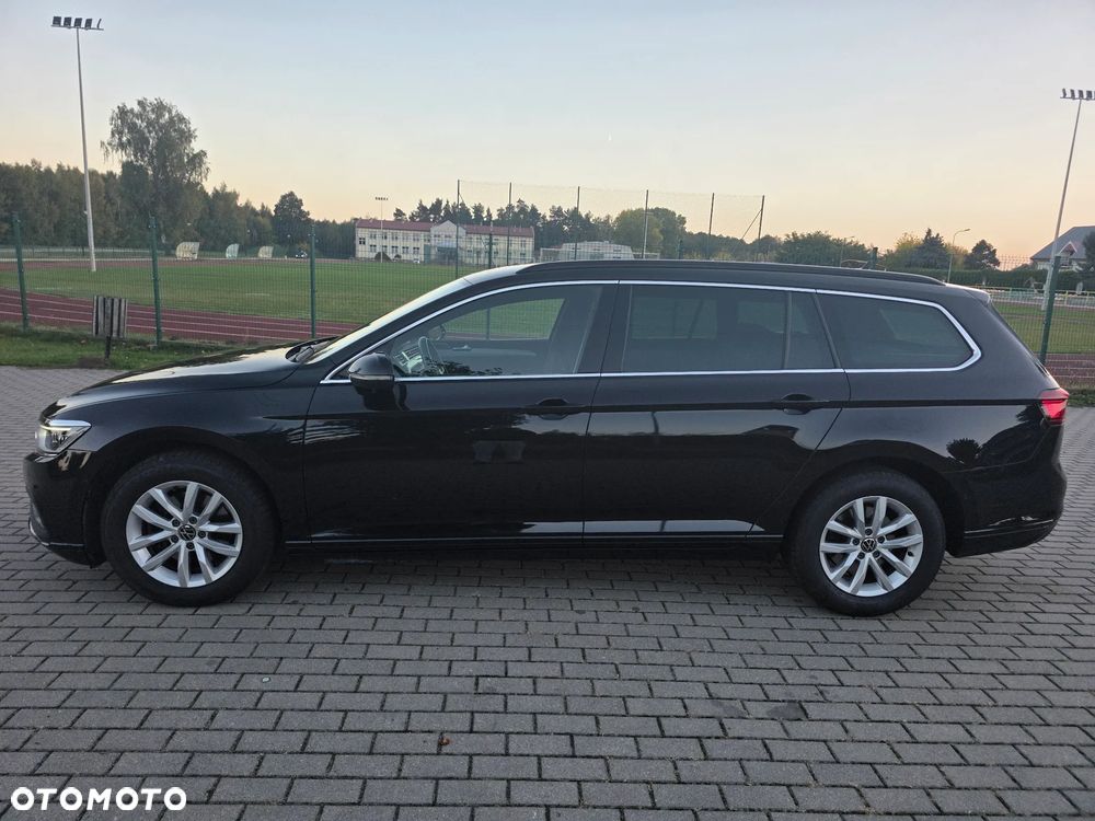 Volkswagen Passat 2.0 TDI SCR Style DSG - 17