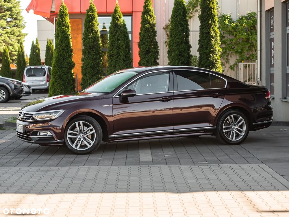 Volkswagen Passat - 8