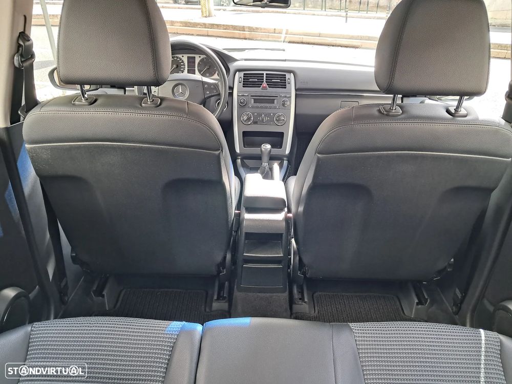 Mercedes-Benz B 150 - 28