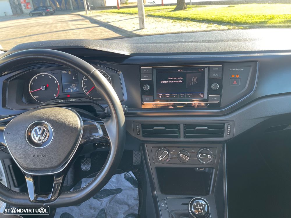 VW Polo 1.0 Trendline - 24