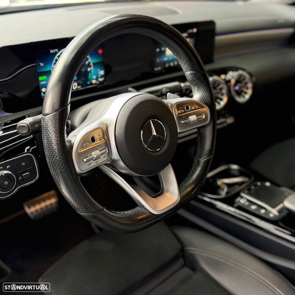 Mercedes-Benz A 250 Limousine e 8G-DCT AMG Line - 9