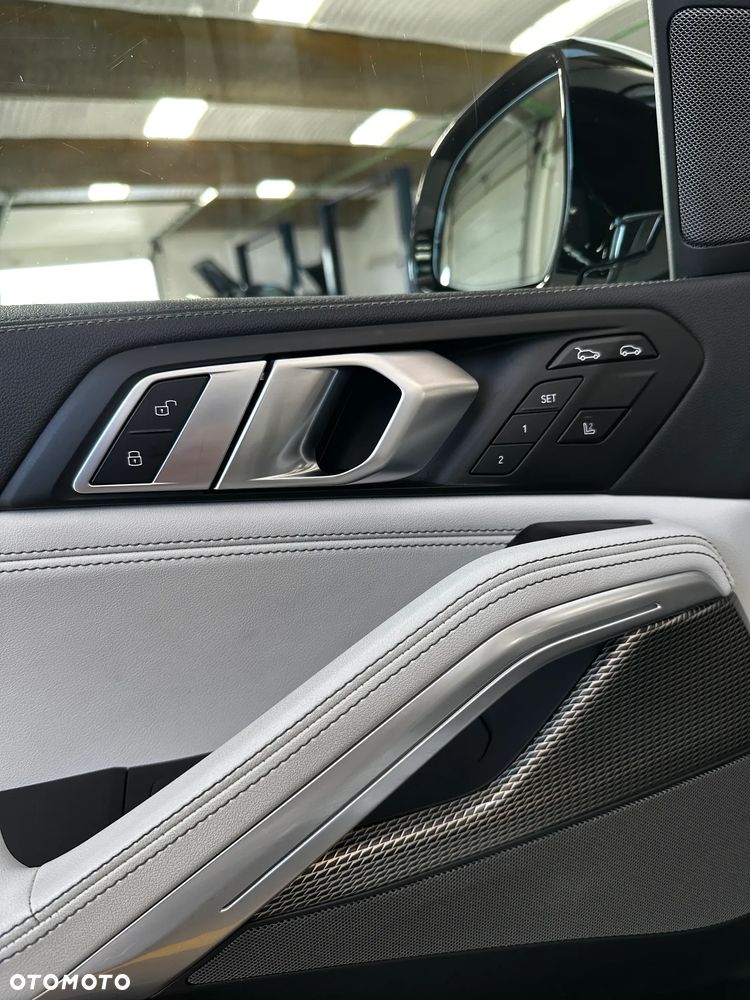 BMW X6 - 15