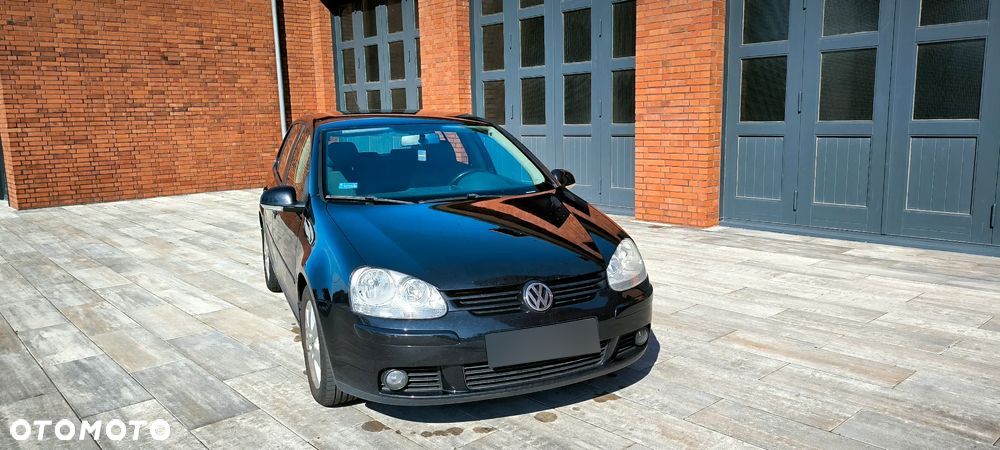 Volkswagen Golf V 1.6 FSI Trendline - 1
