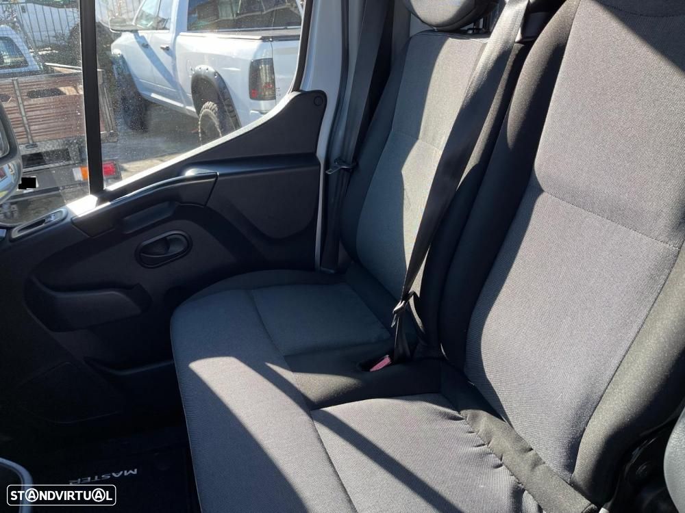 Renault Master MASTER III 2.3 DCI 165 RWD (163CV) - 13