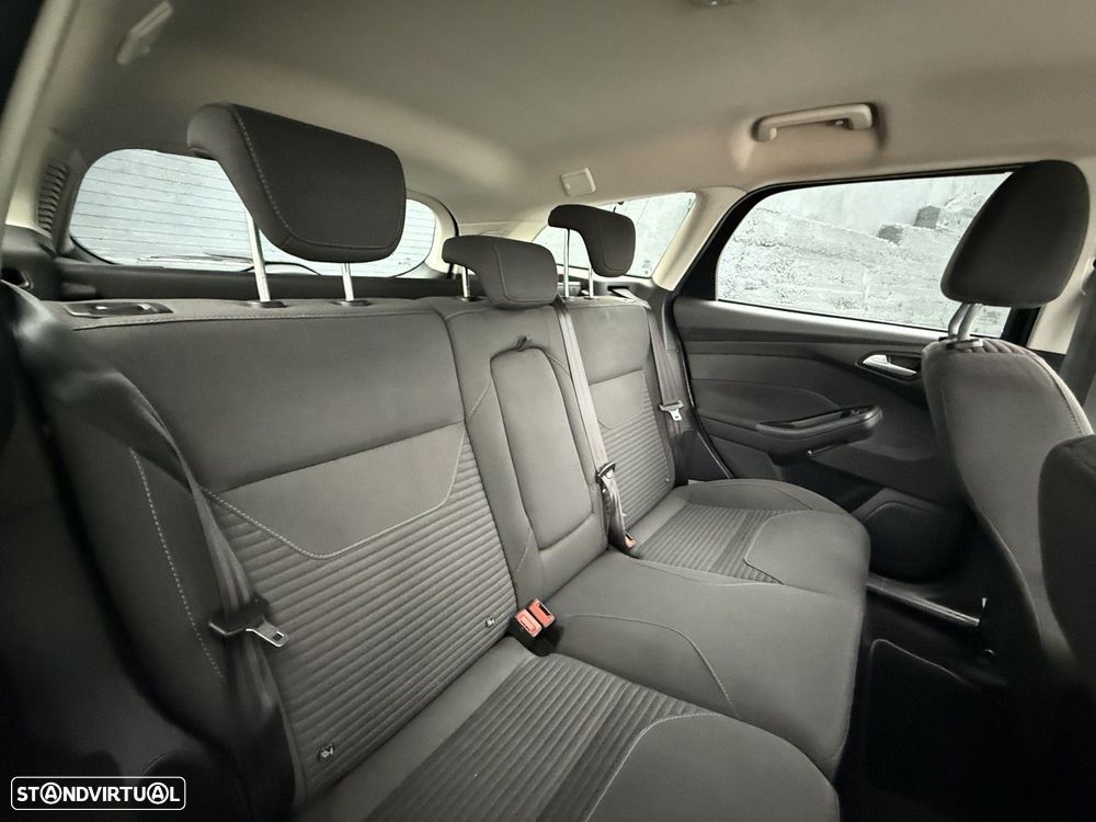 Ford Focus SW 1.0 EcoBoost Titanium Aut. - 7