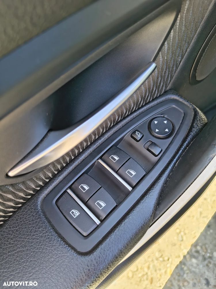 BMW Seria 3 318d Luxury Line - 7