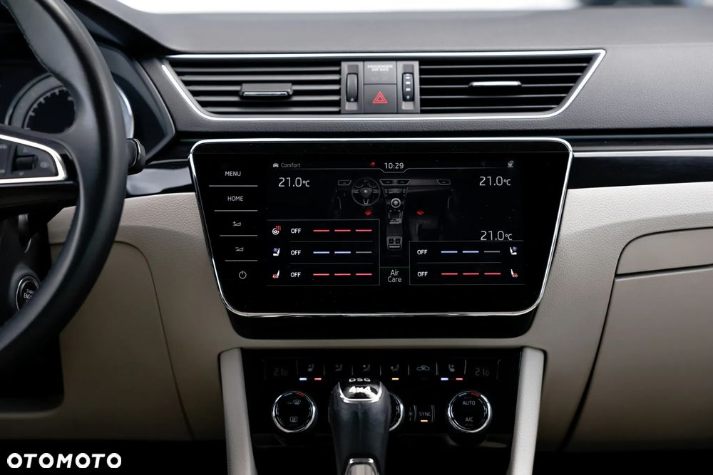Skoda Superb 2.0 TDI 4x4 L&K DSG - 27