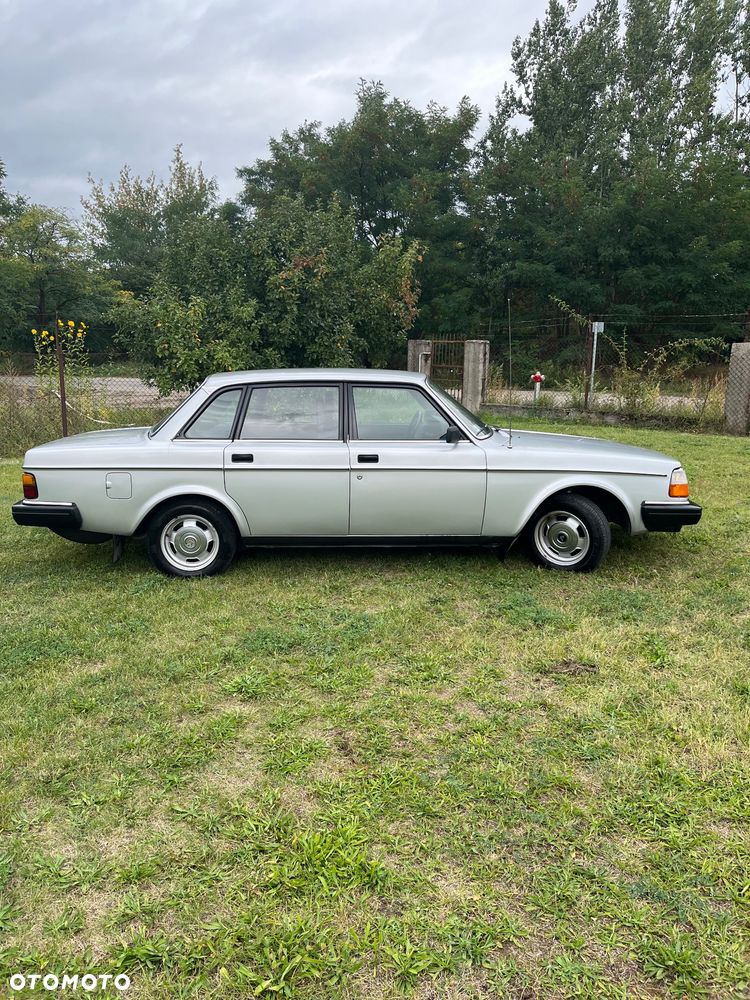 Volvo 262 - 4