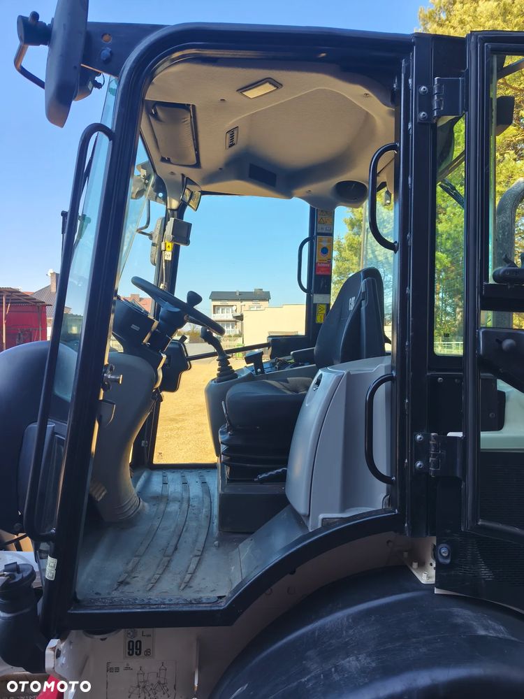 Caterpillar 908 - CAT 906 - 14