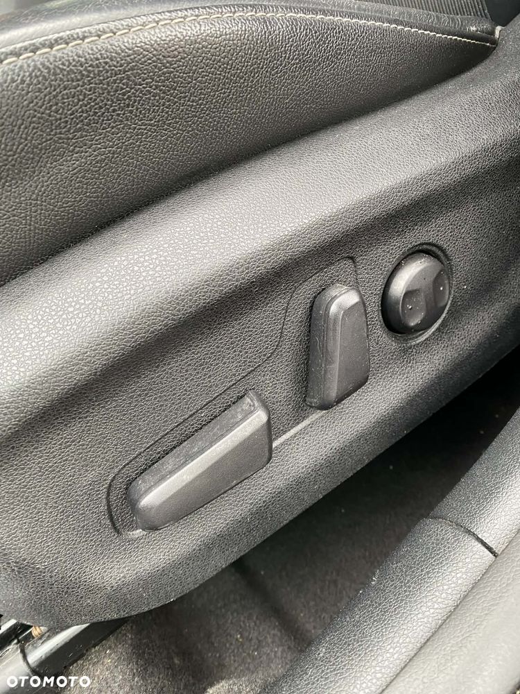 Kia Niro 1.6 GDI Hybrid L - 17