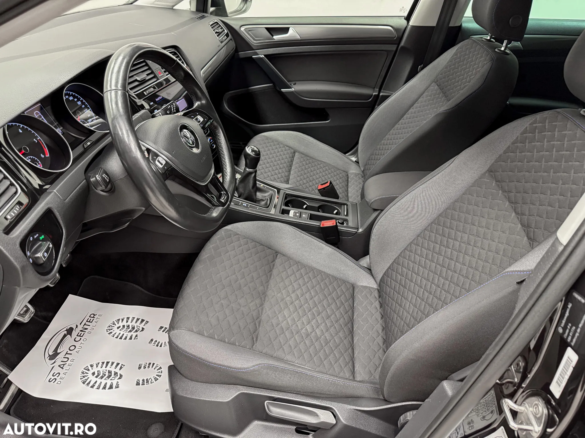 Volkswagen Golf 2.0 TDI Join - 19