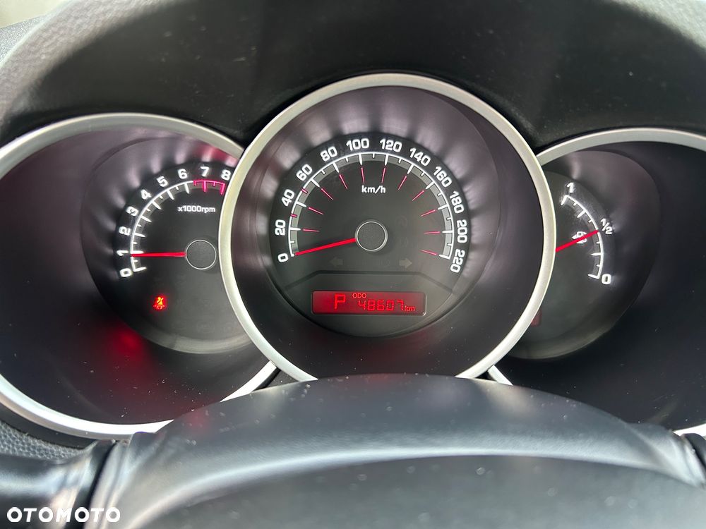 Kia Venga 1.6 CVVT Automatik Platinum Edition - 20