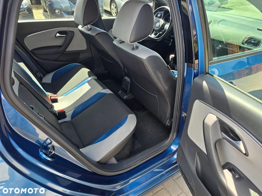 Volkswagen Polo - 10