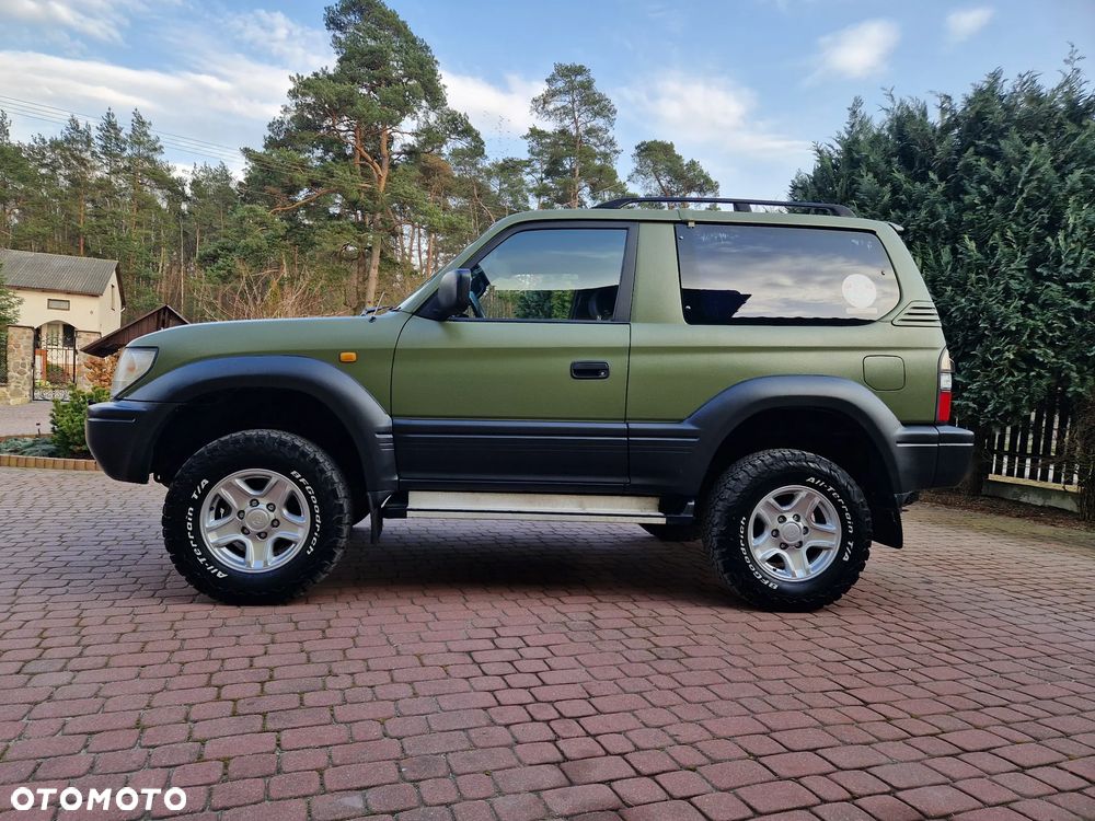 Toyota Land Cruiser - 3