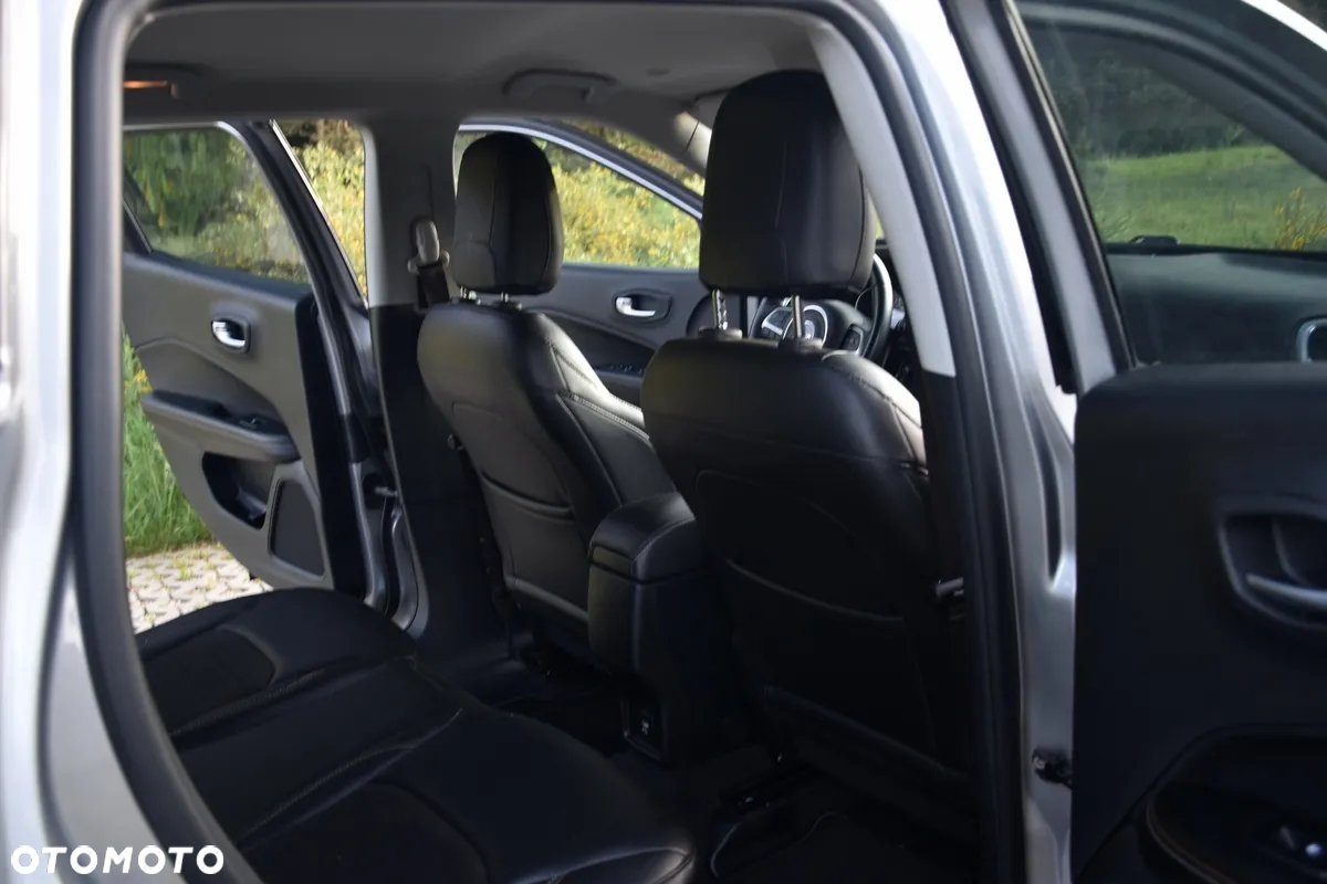 Jeep Compass 1.4 MultiAir Longitude - 16