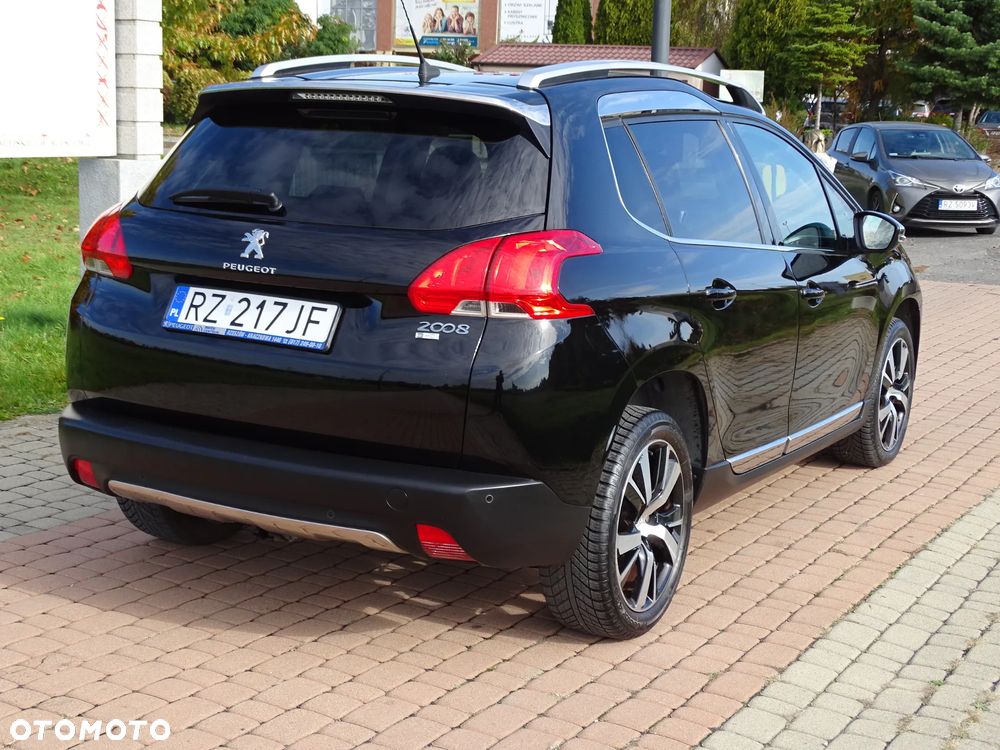 Peugeot 2008 1.6 e-HDi Allure S&S - 6