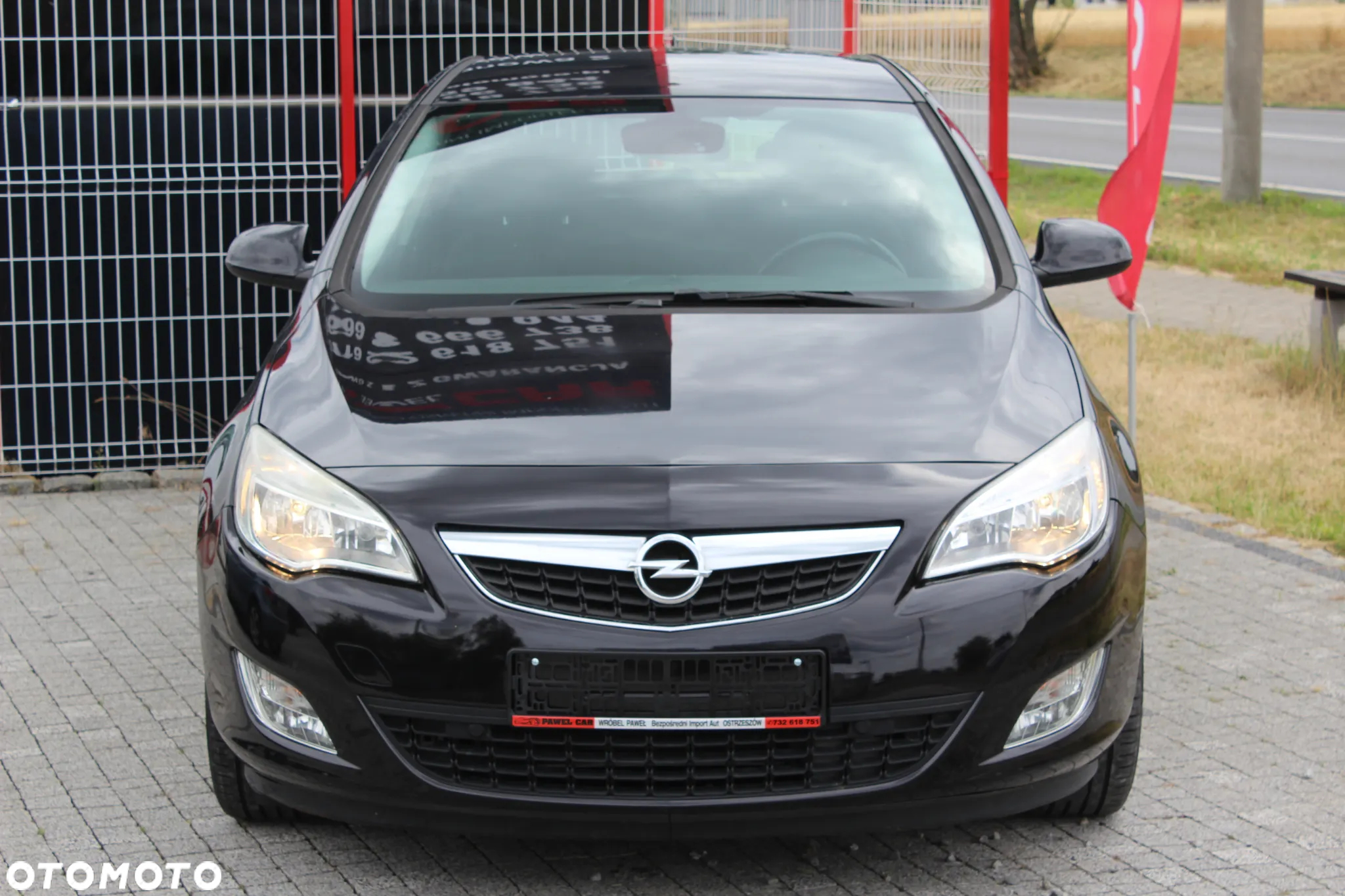 Opel Astra 1.6 NAVI - 2