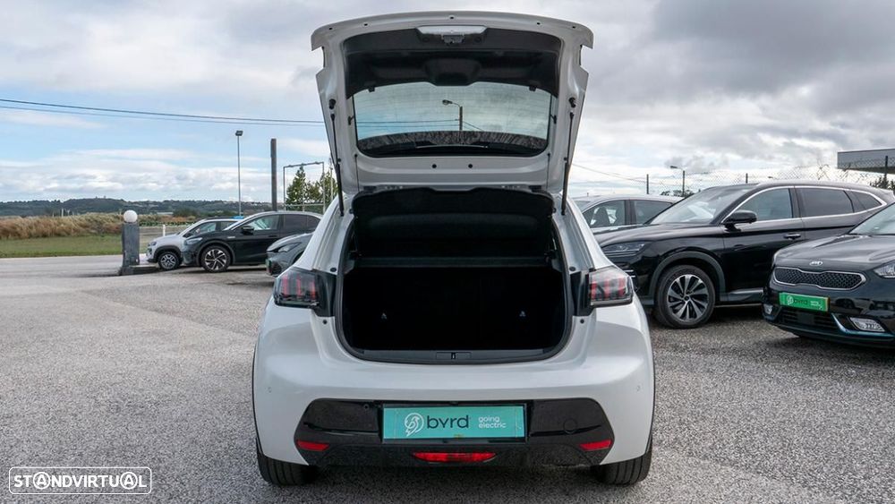 Peugeot e-208 50 kWh GT Pack - 13
