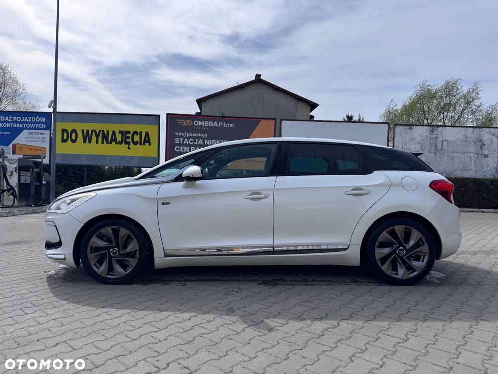 Citroën DS5 HDi 165 SportChic - 2