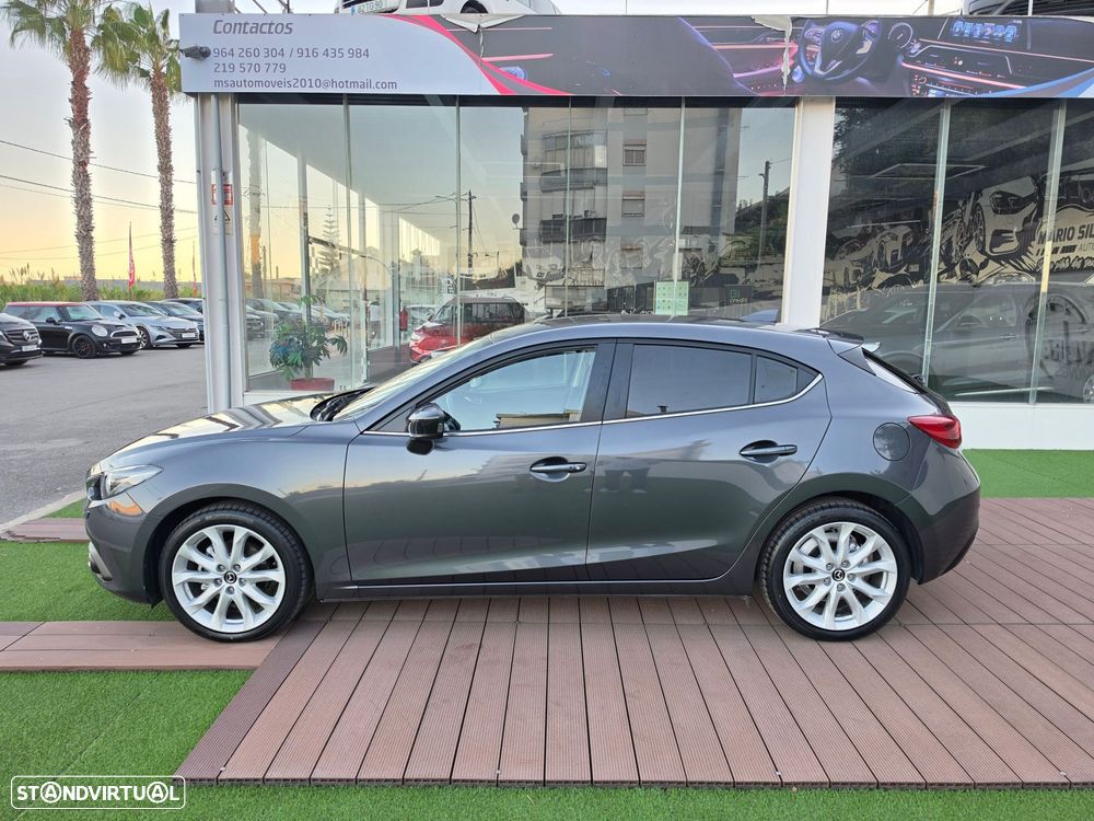 Mazda 3 Hatchback 1.5 Sky-D Excellence Navi - 9