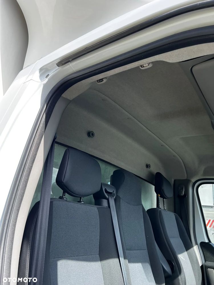 Renault Master Kontener+Winda - 11