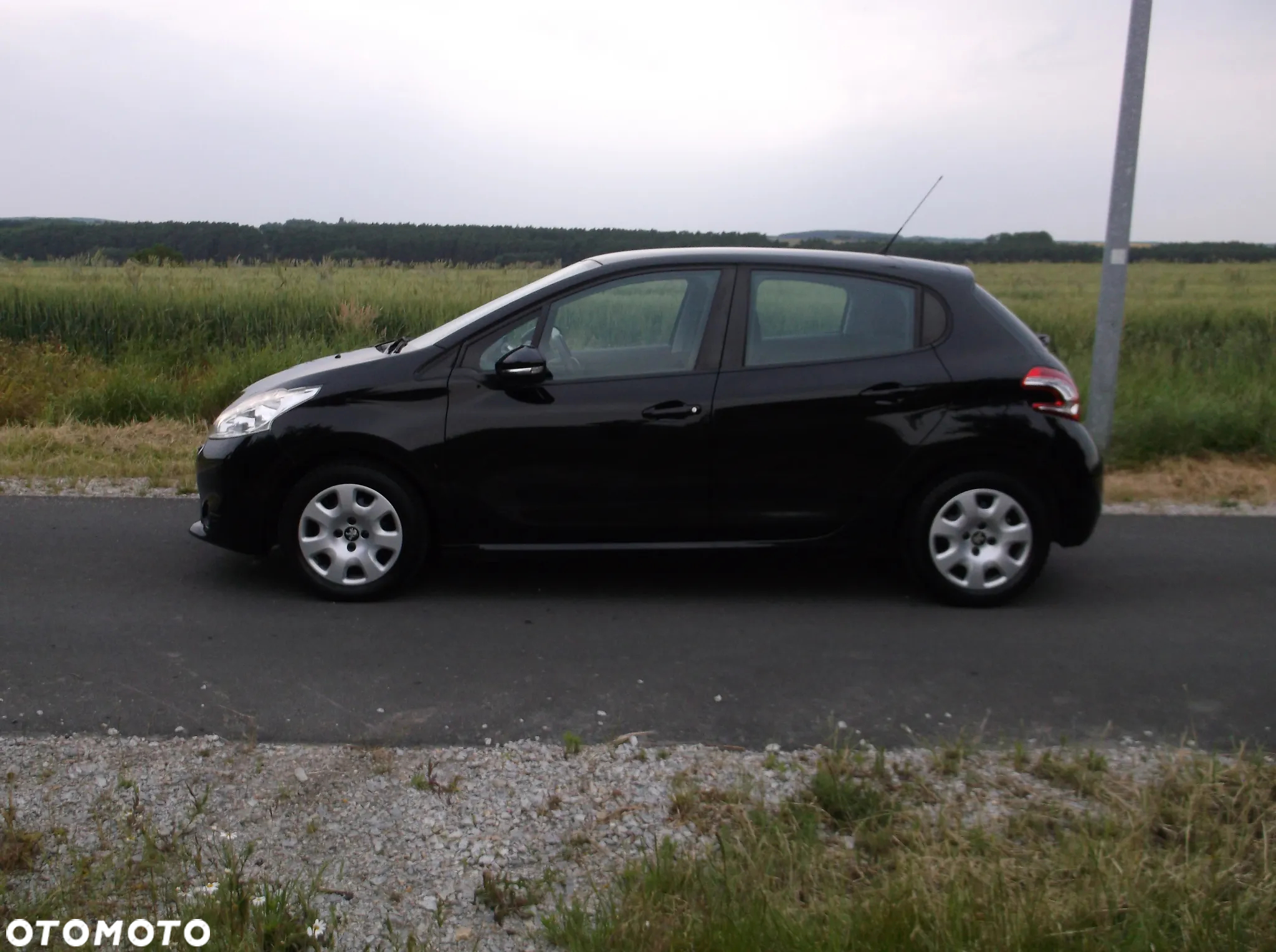 Peugeot 208 1.2 PureTech Allure - 3