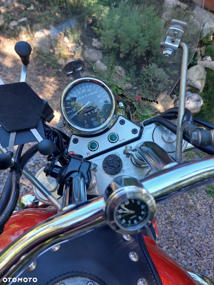 Suzuki Marauder - 9