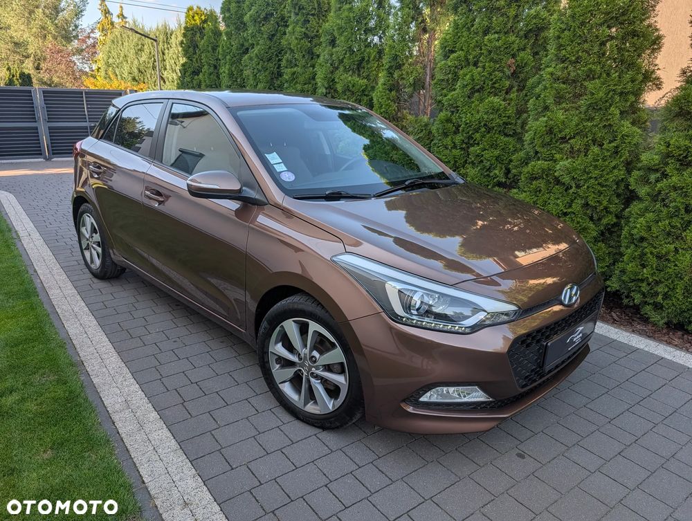Hyundai i20 - 11