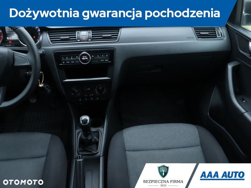 Skoda RAPID - 10