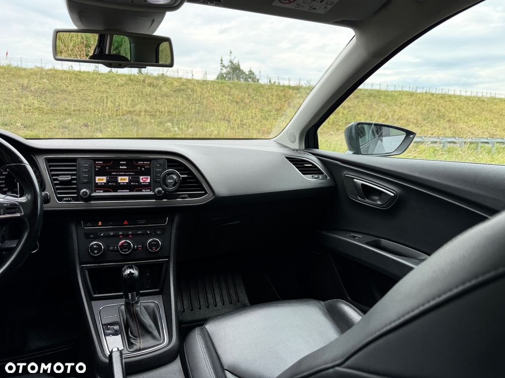 Seat Leon 2.0 TDI Xcellence S&S DSG - 30