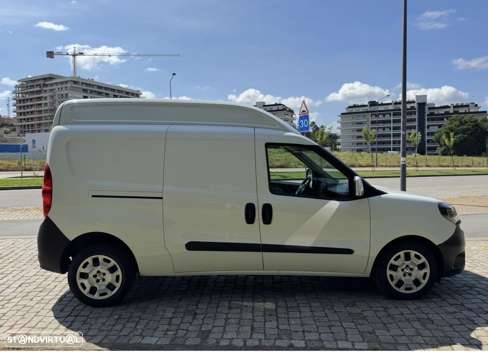 Fiat Doblo Maxi XL - 12