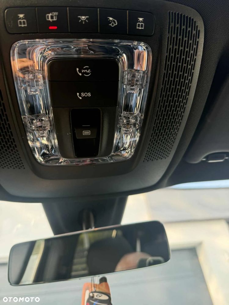 Mercedes-Benz GLB 250 4Matic 8G-DCT EDITION 2022 - 6