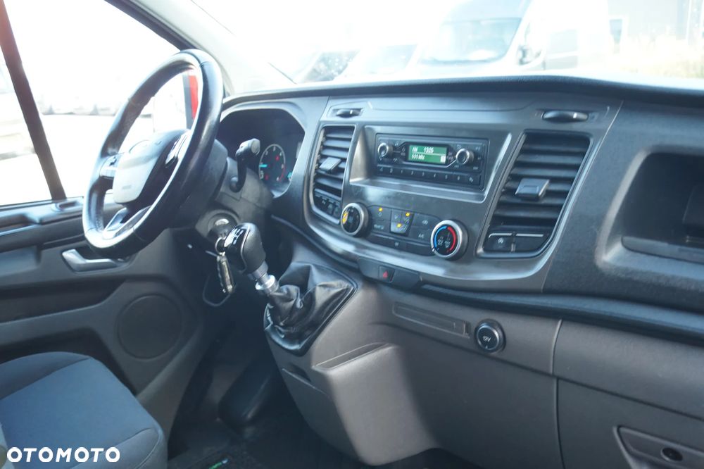 Ford Transit Custom - 25