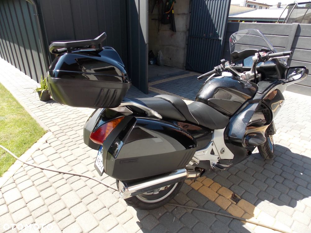 Honda ST - 3