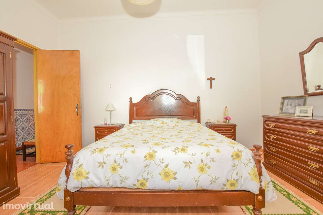 Moradia T3 com Anexos, Garagem e Terreno no Casal da Pinheira - Grande imagem: 5/60