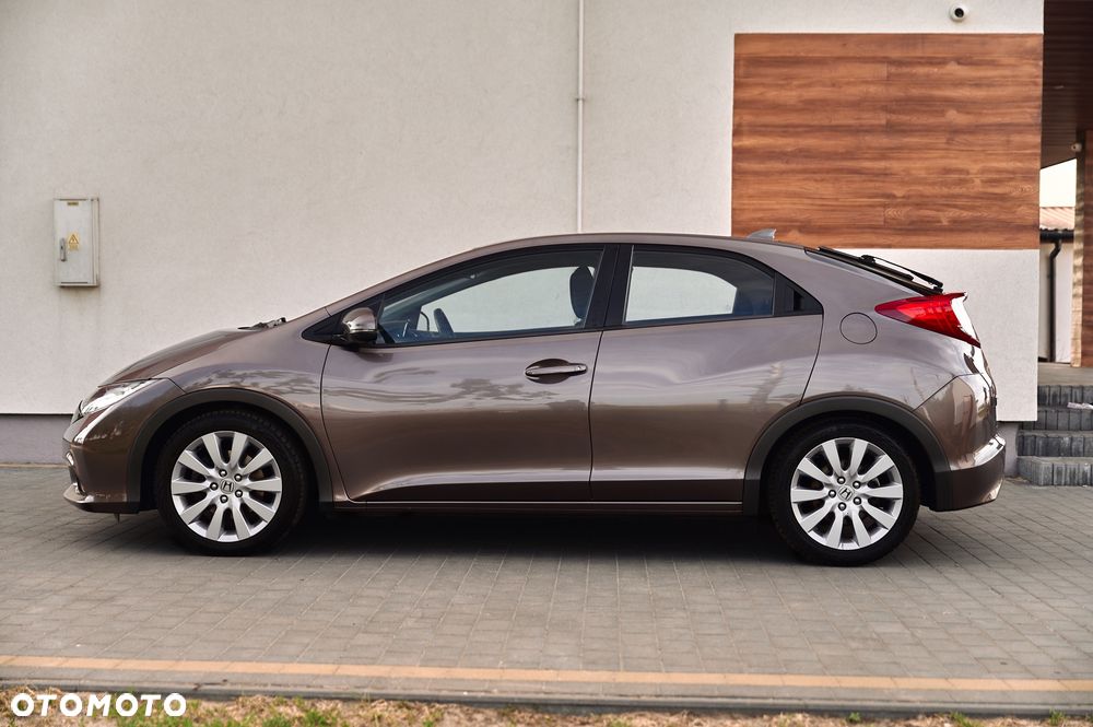 Honda Civic 1.8i-VTEC Executive - 9