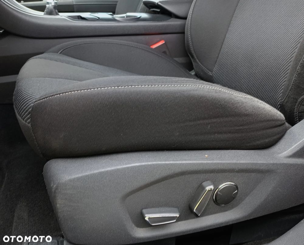 Ford Mondeo 2.0 TDCi Titanium - 12