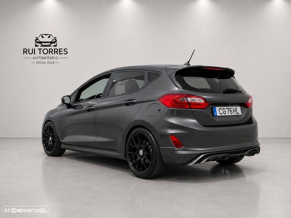 Ford Fiesta 1.0 EcoBoost S&S ST-LINE - 3