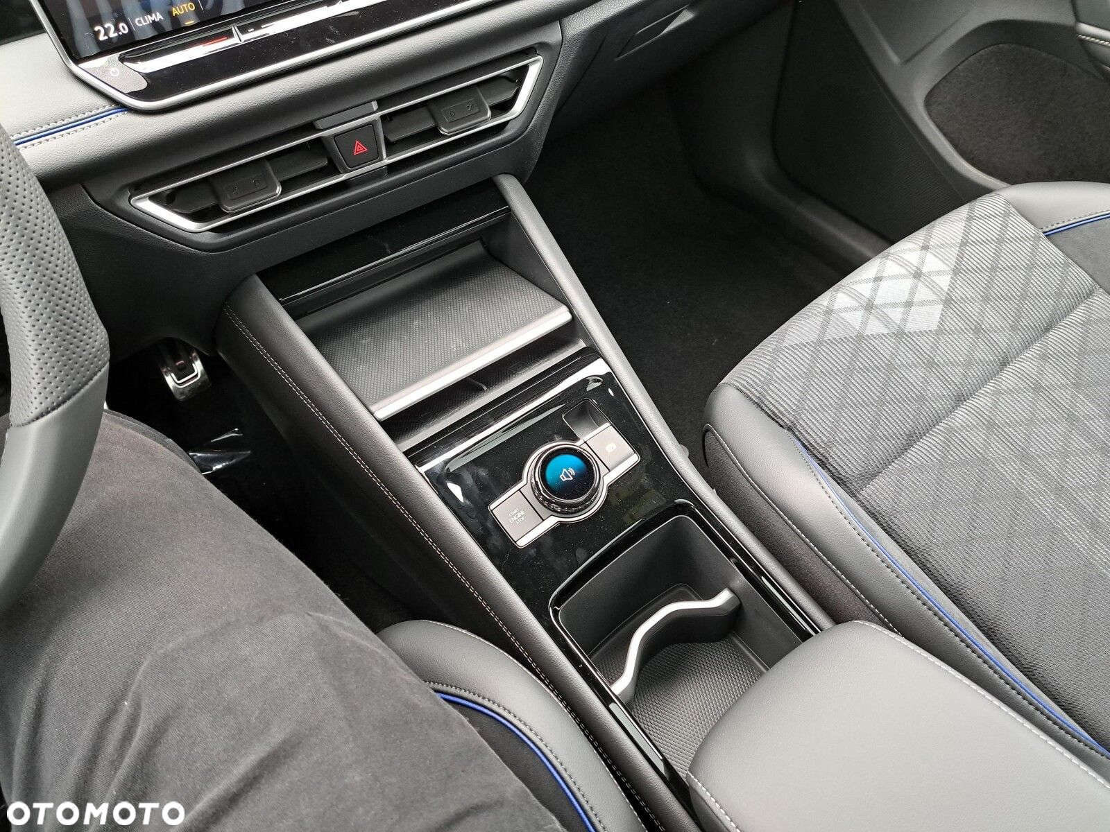 Volkswagen Tiguan - 15